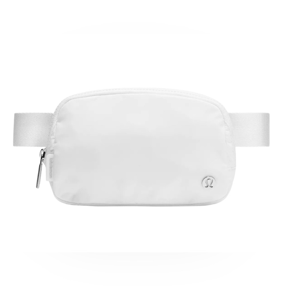 NWT Lululemon Everywhere Belt Bag 1L White